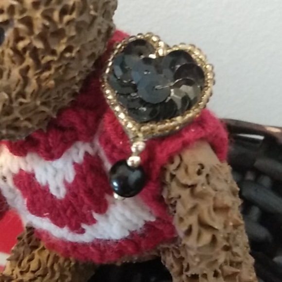 Vintage Valentine's Candy Fashion Statement Pins plus - Picture 6 of 12